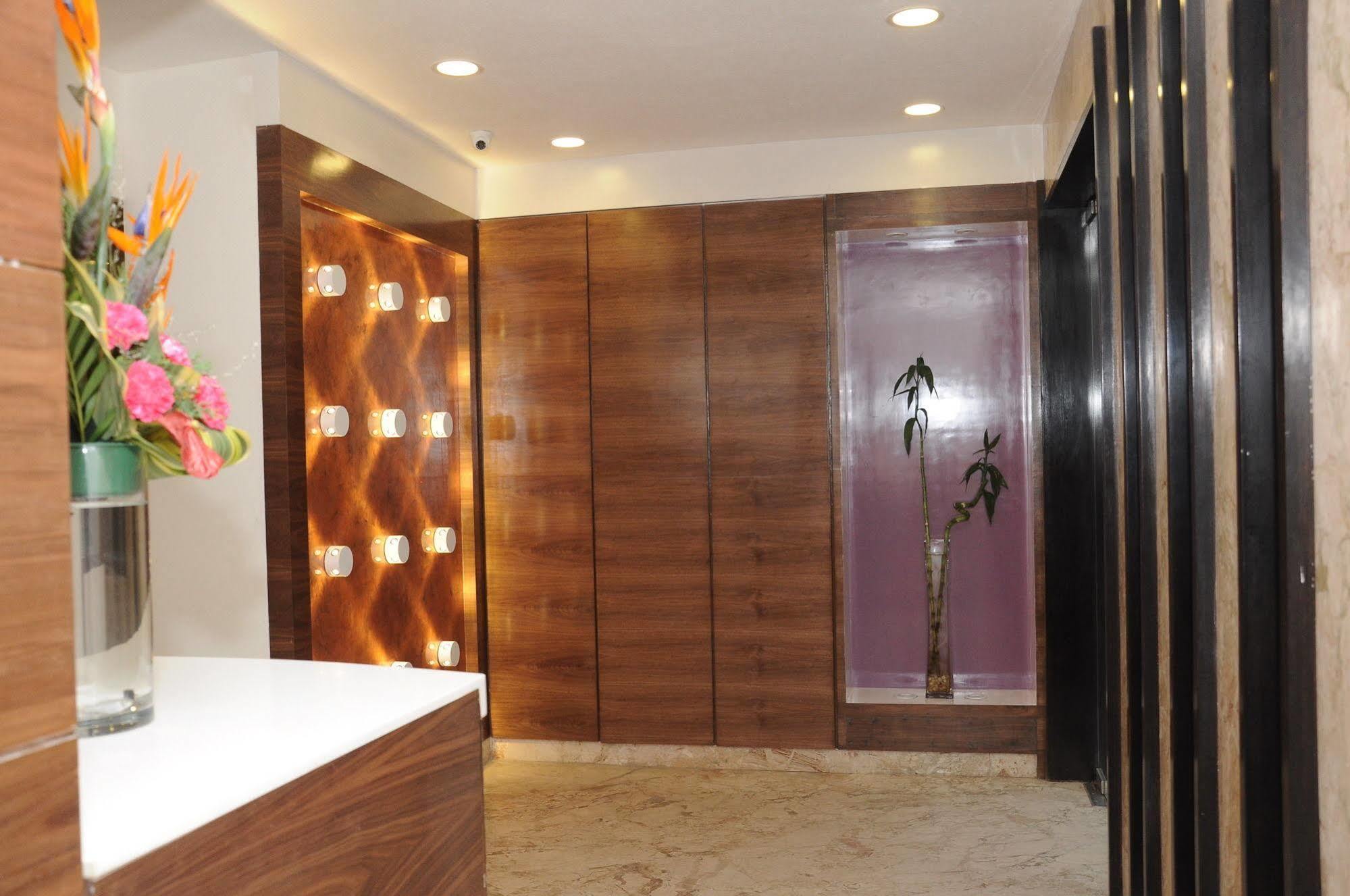 La Woods 3*