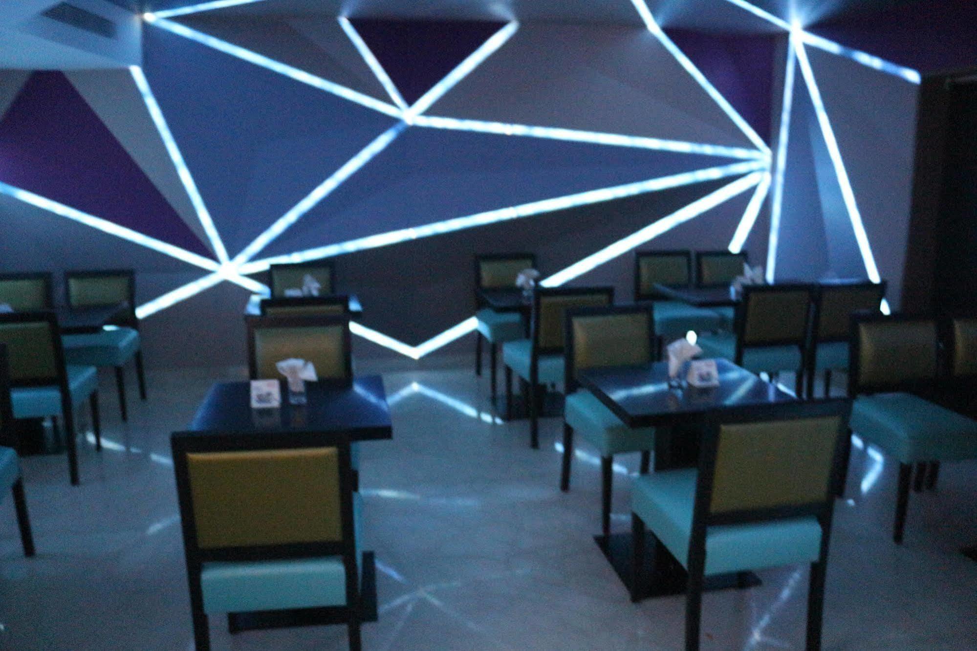 Hotel La Woods 3*