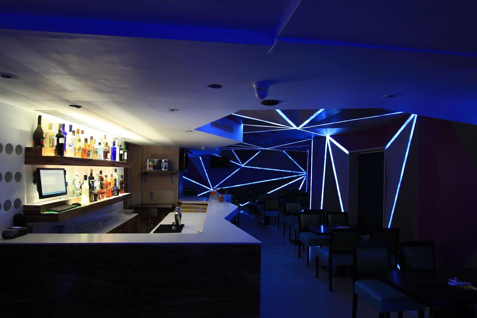 Hotel La Woods Chennai